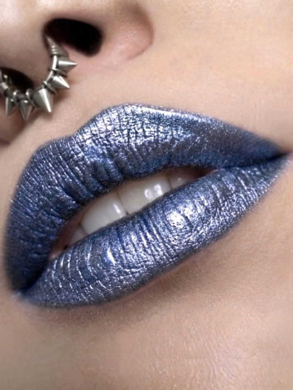 Urban Decay | ‘Frostbite’ Vintage Vice Capsule Lipstick | NiB ~rare~